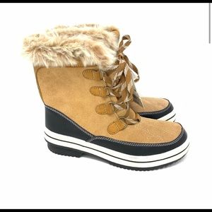 Women's Ellysia Microsuede Short Functional Boots